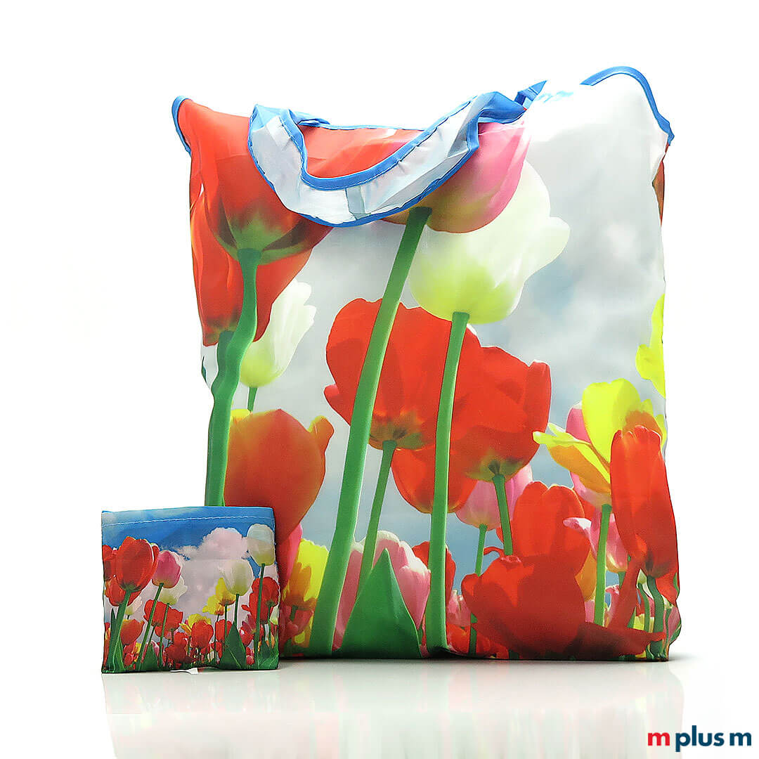 AB 500 Stück: Faltbare Einkaufstasche aus Recycling Material (PET Flaschen). Individuell bedruckt und produziert als Werbeartikel. AB 500 Stück: Faltbare Einkaufstasche aus Recycling Material (PET Flaschen). Individuell bedruckt und produziert als Werbeartikel.