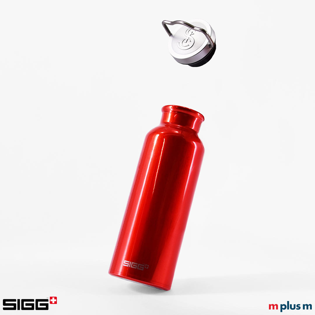 Rote Sigg Alu-Flasche als nachhaltiges Werbemittel