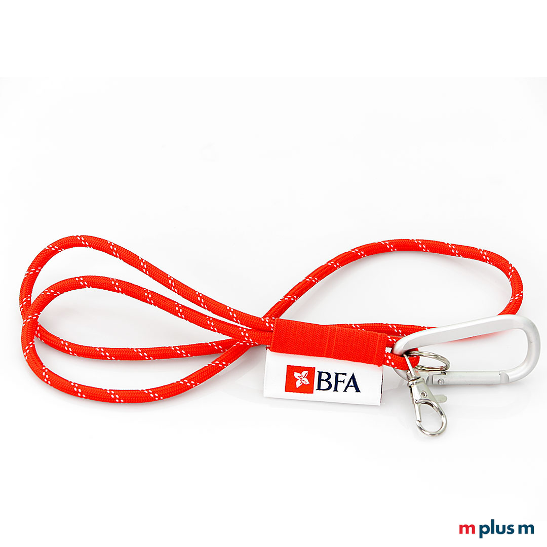 Rotes Kordel Lanyard mit großem und kleinen Karabiner und Schlüsselring als Werbeartikel