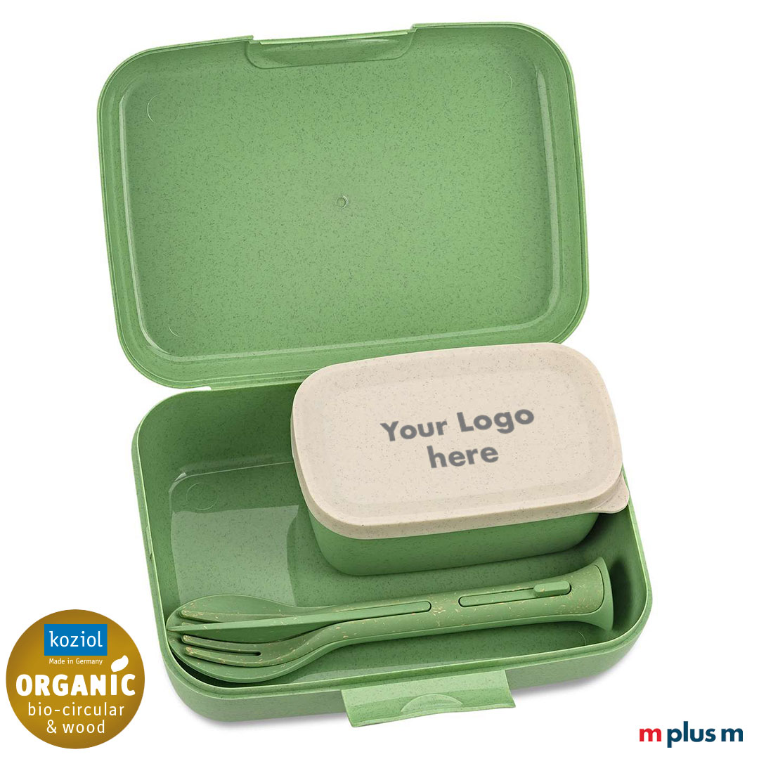 Hier sehen Sie das 'Candy Ready Bio Circular' Koziol Lunchboxen und Besteck Set in der Farbe Nature Leaf Green