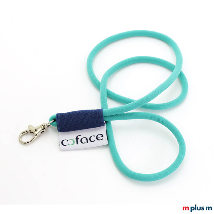 Tube Flag Kordel Lanyard CFC Türkis Tube Flag Lanyard in Wunschfarbe nach Pantone mit kleinem Standard Karabiner und Logo als Werbeartikel