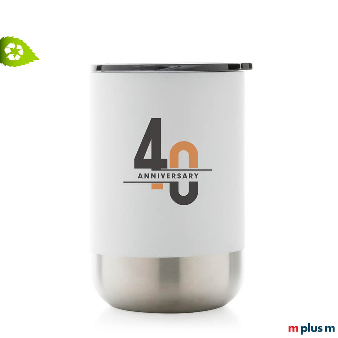 Nachhaltige-Teamausstattung-Personalisierte-Tasse-aus-recyceltem-Material-als-Werbeartikel Becher mit eigenem Logo Druck als nachhaltiger Werbeartikel