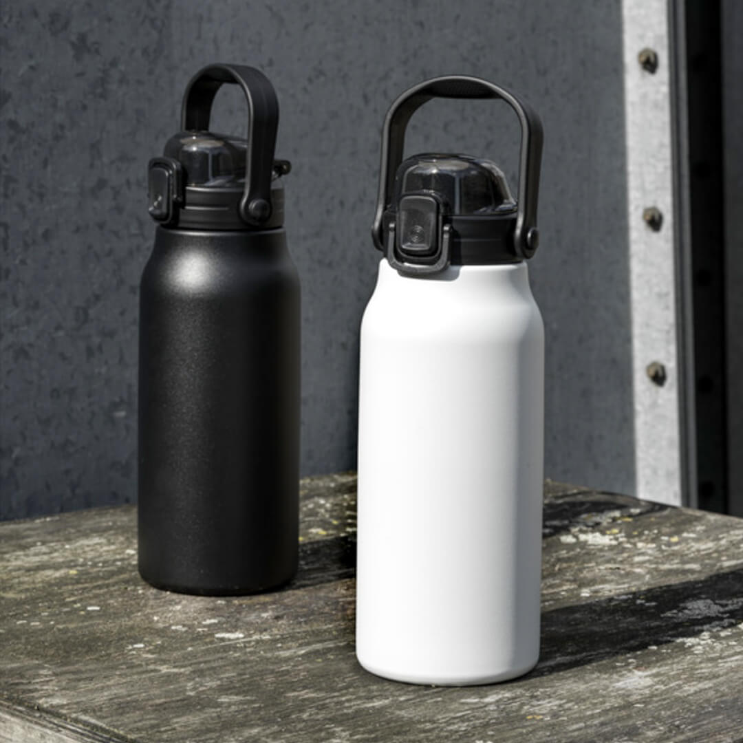 'Arnold' 1.600 ml Recycling ♻️ Edelstahl Isolier-Sportflasche