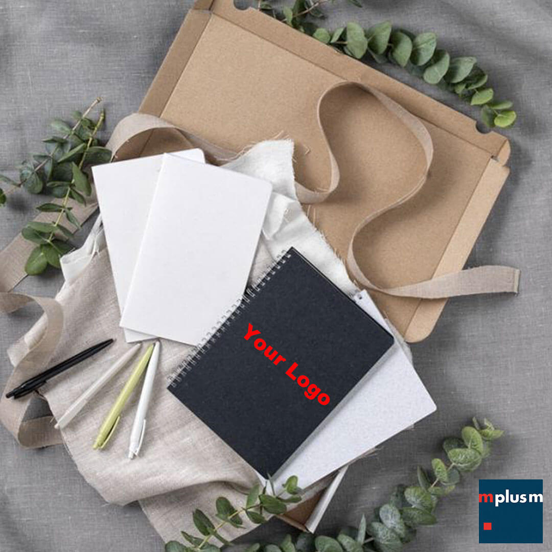 Notizbuch-mit-Spiralbindung-mit-Ihrem-logo-bedrucken-als-Werbegeschenk-RE Schönes nachhaltiges Notizbuch mit Spiralbindung mit eigenem Logo bedrucken.