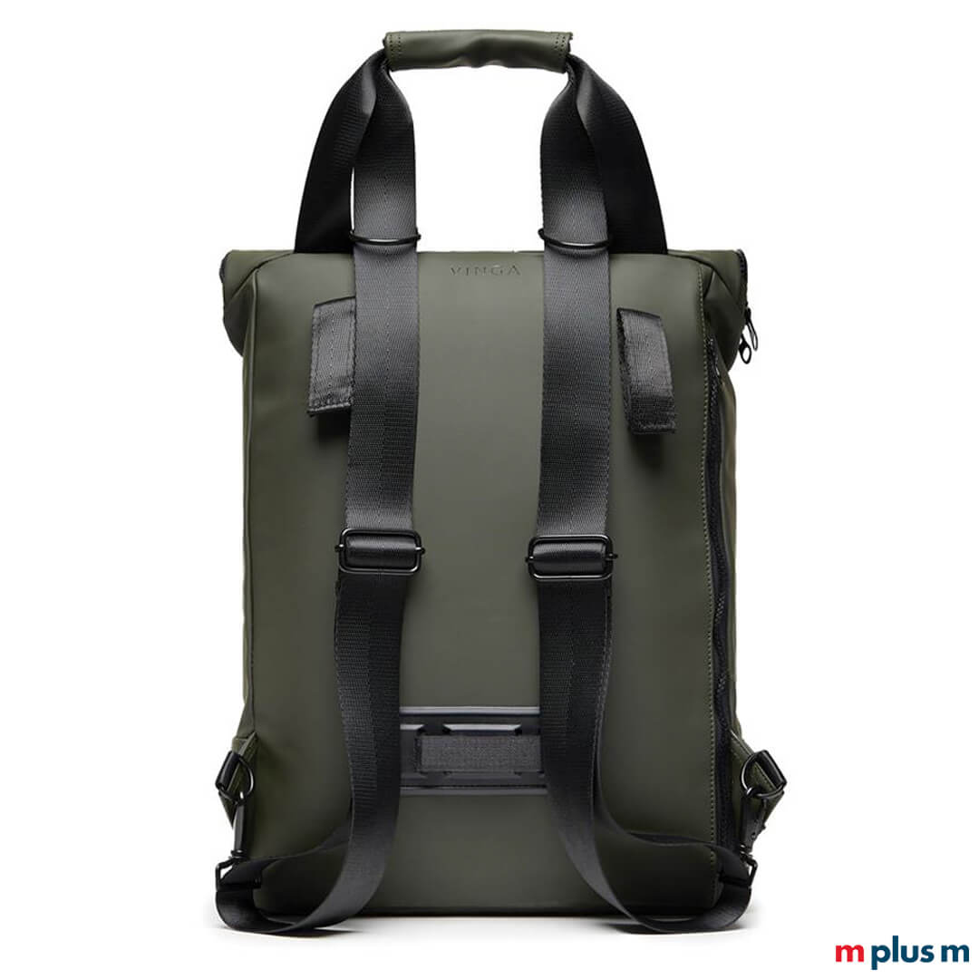 Nachhaltige-Tasche-in-Dunkelgruen-aus-recycling-Stoff-als-nachhaltige-Alternative-zum-Festmachen-an-Fahrrad Tasche mit Schlaufen zum befestigen an Gepäckträgere und als normaler Rucksack verwendbar