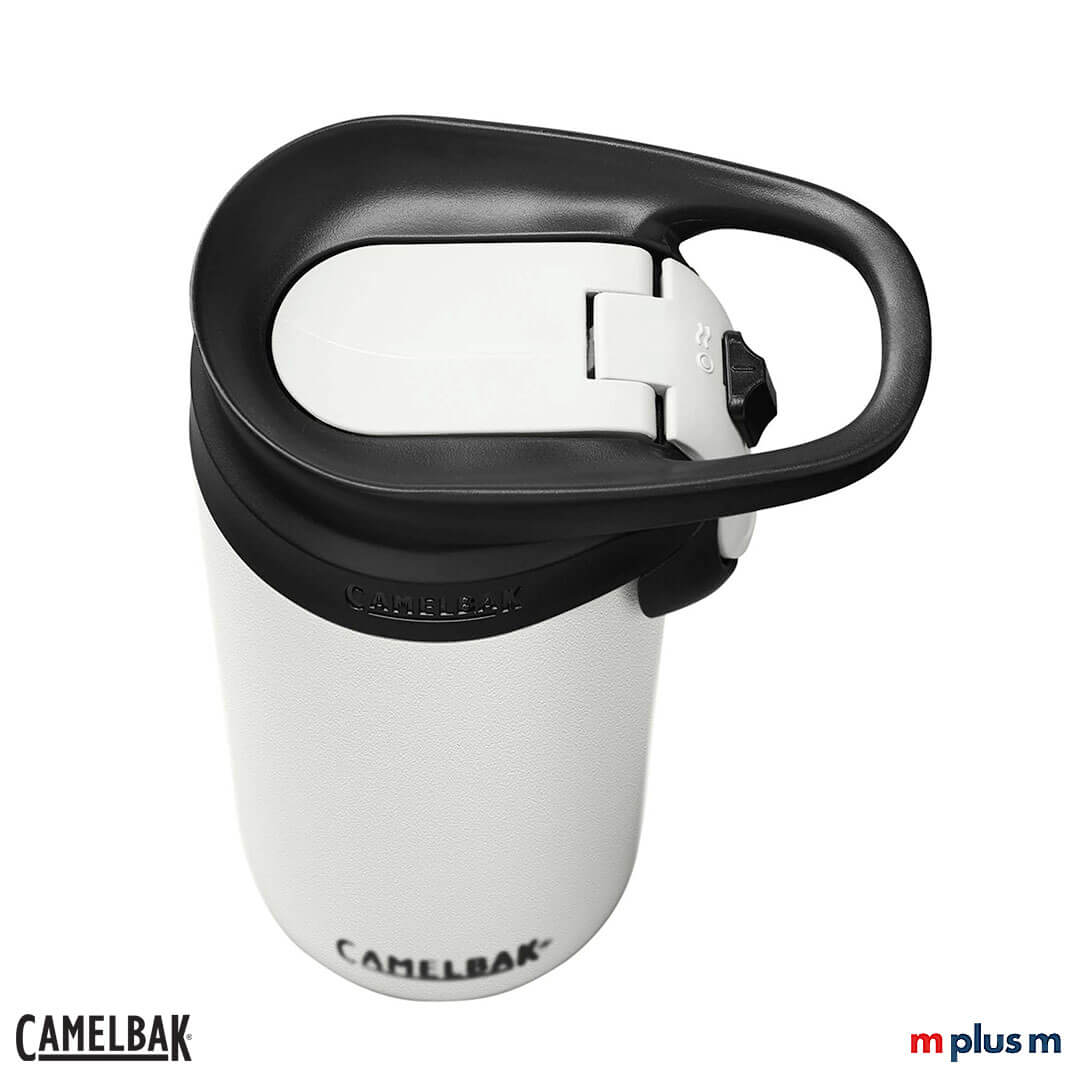AUslaufsicherer Deckel beim Camelbak Forge Thermobecher in weiss