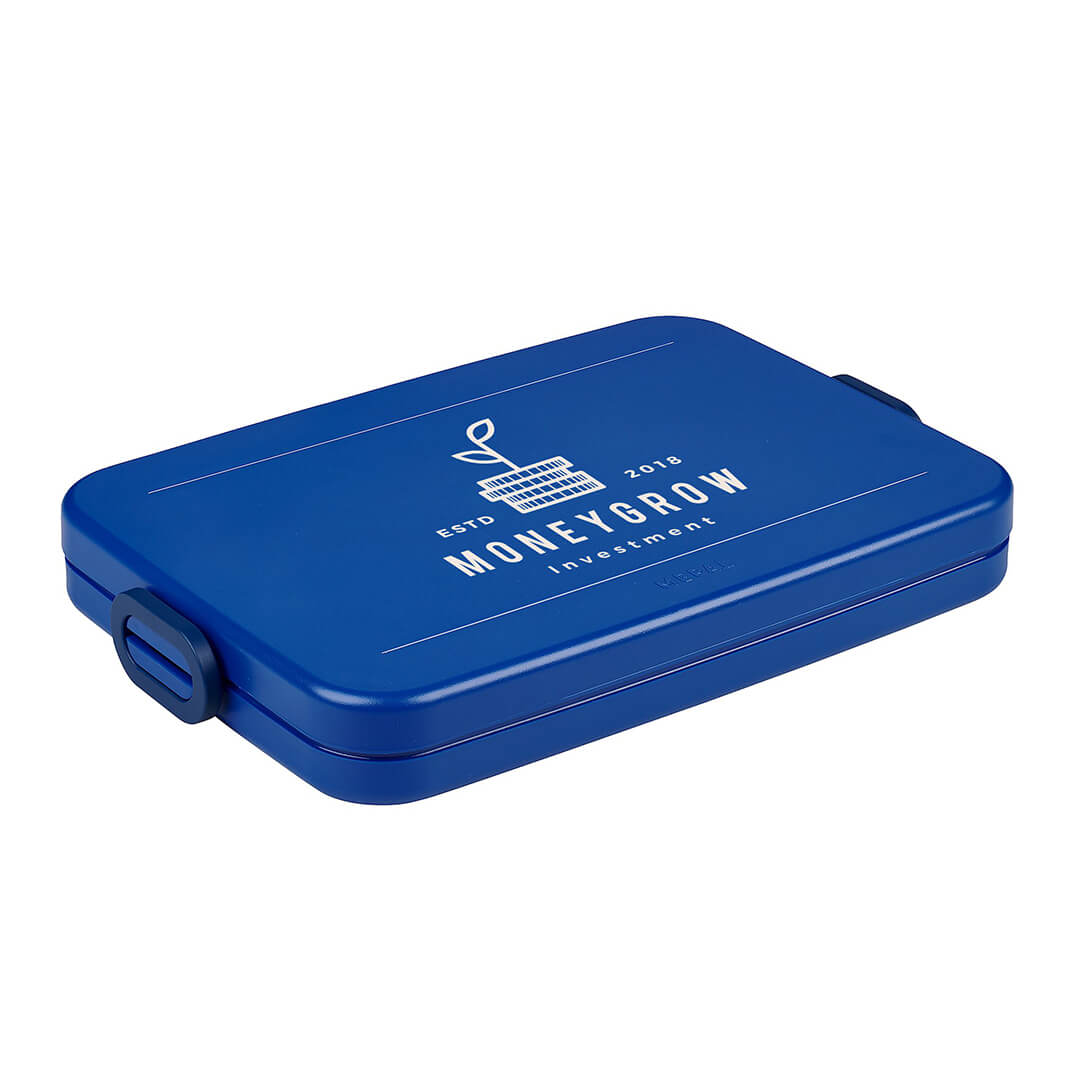 Flache Brotzeitbox in blau mit Logo-Druck Flache Brotzeitbox in blau mit Logo-Druck