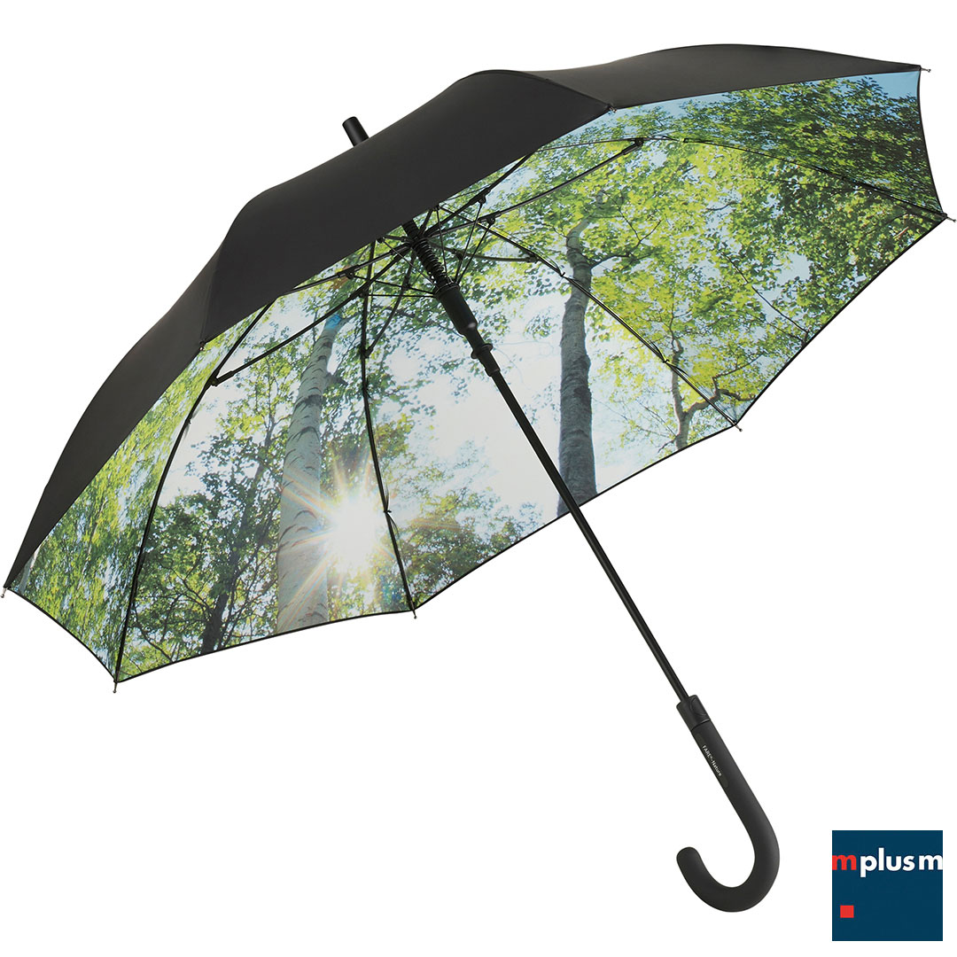 Komfortabler Regenschirm mit Automatik Funktion und Natur Motiv. Schön mit Logo zu bedrucken