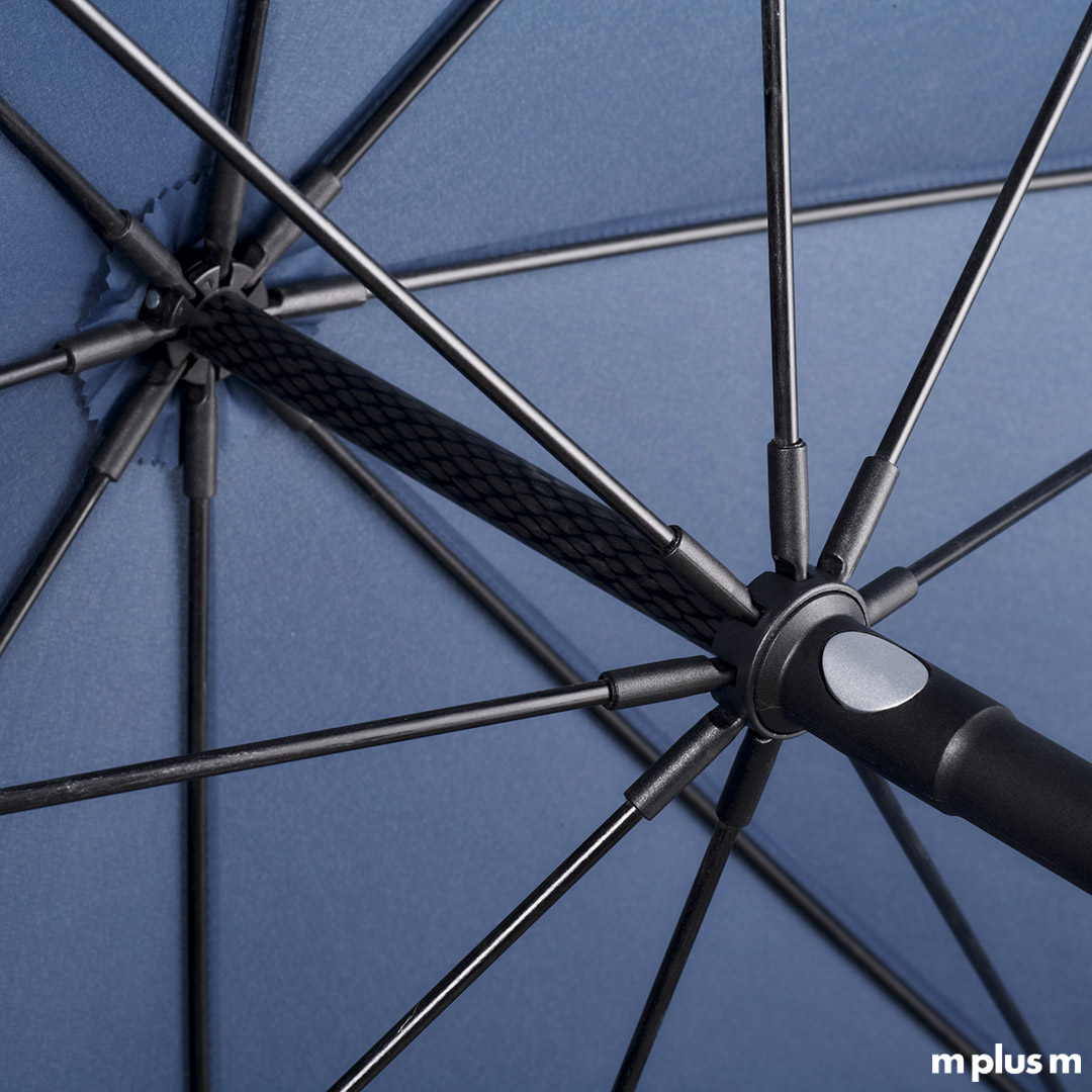 Fare Scotsman Regenschirm aus stabilen und dicken Fiberglasstock