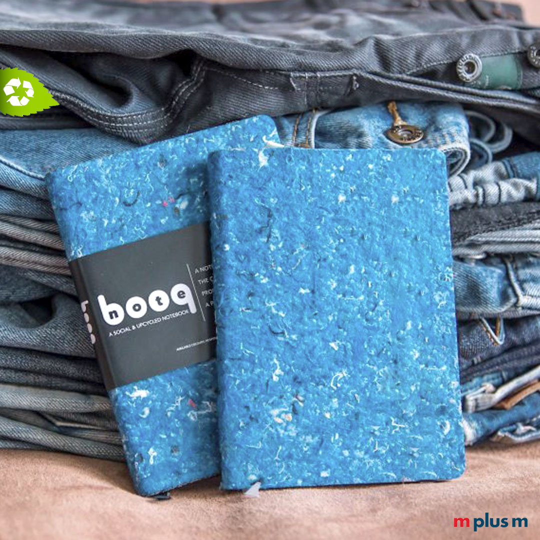 Alte Textilen werden durch Upcycling zum Einband des 'Note Booq' Pocket Notizbuch A6
