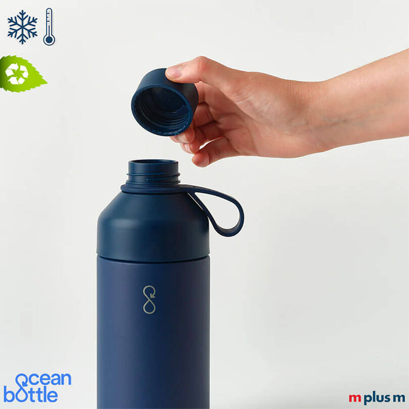 Ocean Bottle Trinkflasche isoliert perfekt für Alltag, Sport oder Reisen - mit Logo bedrucken Ocean Bottle Trinkflasche isoliert perfekt für Alltag, Sport oder Reisen - mit Logo bedrucken